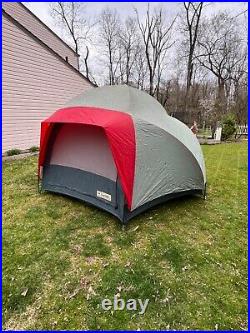 Camel camping tent sleeps 6 persons Hexagon dome 10' x 12 x' 6' 6