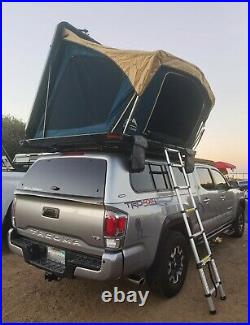 Hard Shell Roof Top Tent with Ladder and Mattress for 3 person