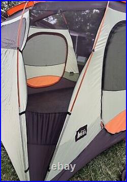 REI Hobitat 6 Tent with Rainfly & Vestibule