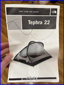 The NORTH FACE TEPHRA 22 2-Person 3 Season TENT withPoles + Stakes